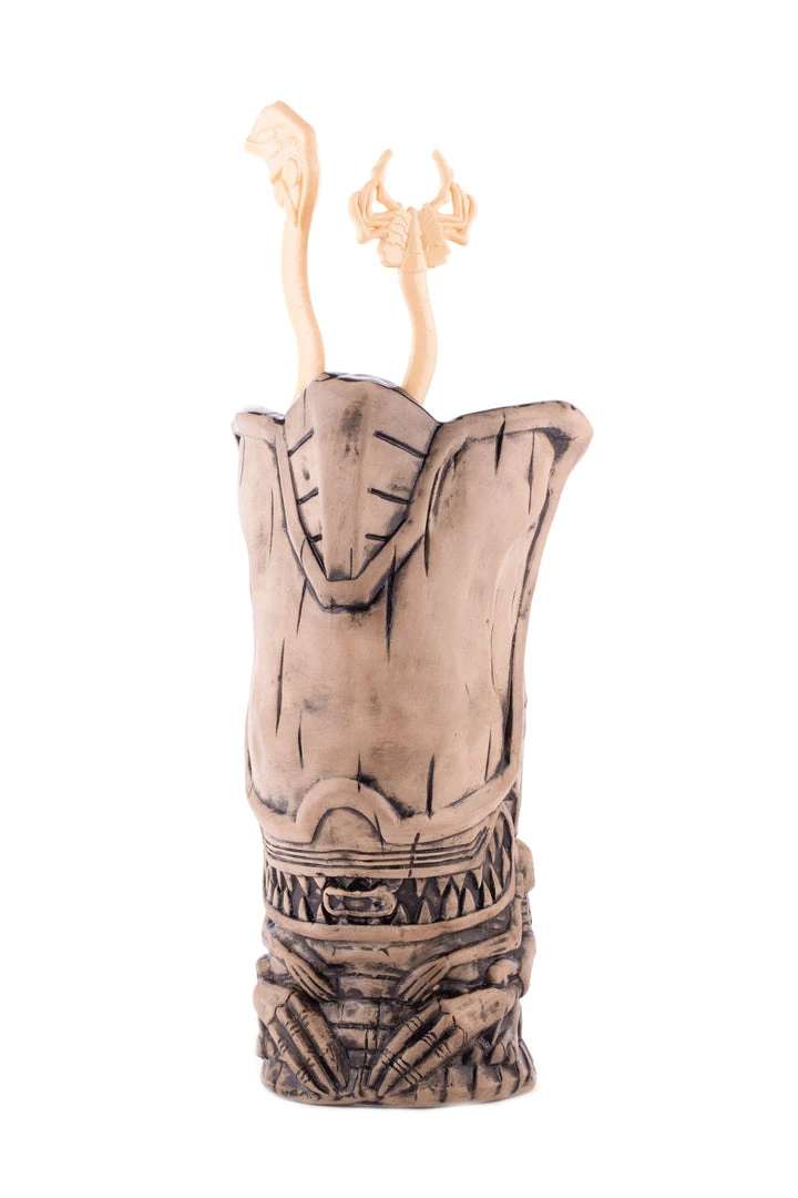 Mondo Tikis Alien Queen Tiki Mug (Xeno Bone Variant) 2 Mondo Tikis Alien Queen Tiki Mug (Xeno Bone Variant)