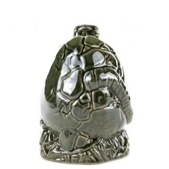 Mondo Jurassic Park – Baby Raptor Tiki Mug (Isla Nublar Variant) 4 Mondo Jurassic Park – Baby Raptor Tiki Mug (Isla Nublar Variant)