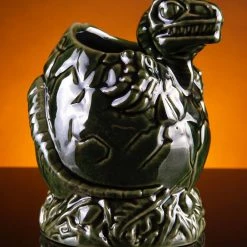 Mondo Jurassic Park – Baby Raptor Tiki Mug (Isla Nublar Variant) 9 Mondo Jurassic Park – Baby Raptor Tiki Mug (Isla Nublar Variant)