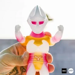 Mondo Toys SDCC: Online: Jet Jaguar Soft Vinyl - Cherry Blossom GID Variant SDCC Exclusive 20 Mondo Toys SDCC: Online: Jet Jaguar Soft Vinyl - Cherry Blossom GID Variant SDCC Exclusive