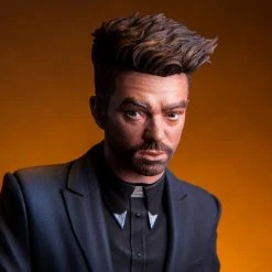 Mondo Toys PREACHER: Jesse Custer Statue