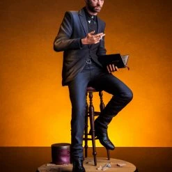 Mondo Toys PREACHER: Jesse Custer Statue