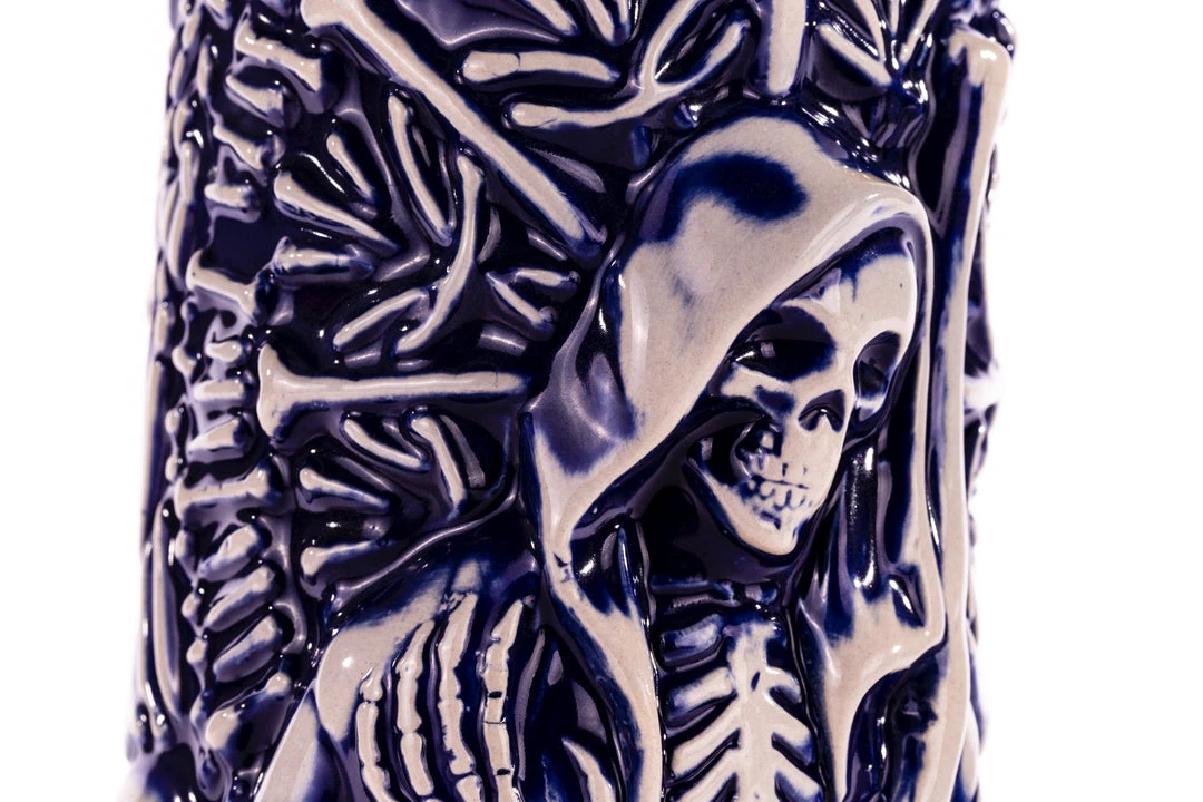 Becky Cloonan Splendor & Riches Designer Series Tiki Mug (Mortuus Variant) 3 Becky Cloonan Splendor & Riches Designer Series Tiki Mug (Mortuus Variant)