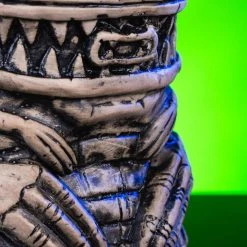 Mondo Tikis Alien Queen Tiki Mug (Xeno Bone Variant) 19 Mondo Tikis Alien Queen Tiki Mug (Xeno Bone Variant)