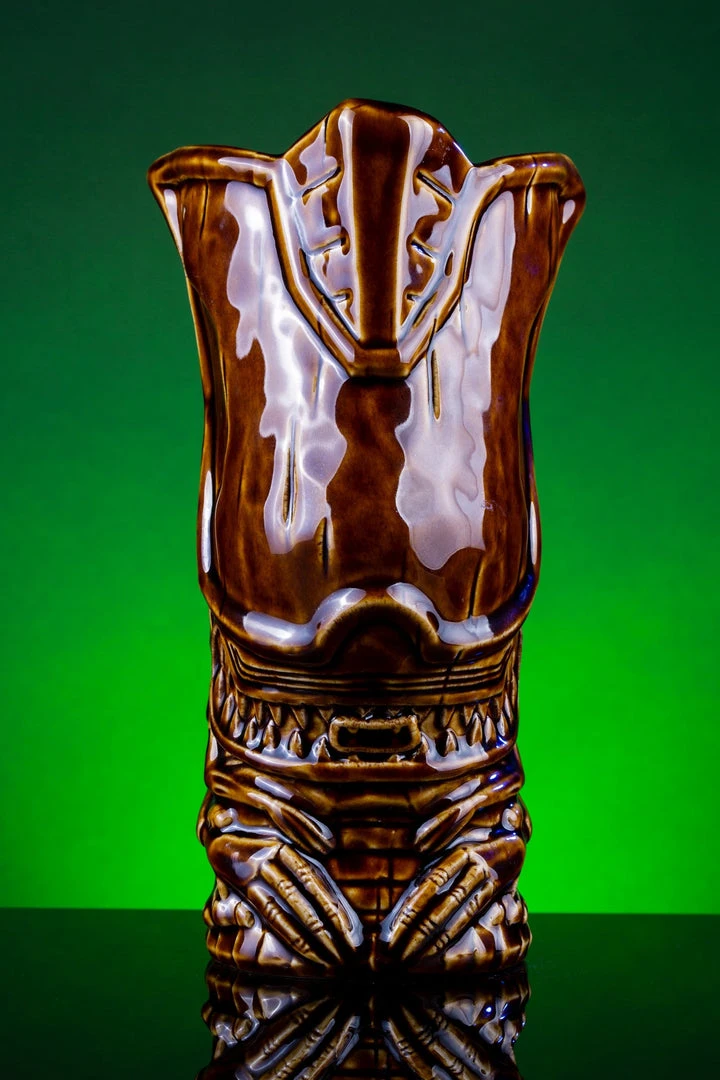 Mondo Tikis Alien Queen Tiki Mug (Alamo Variant) 3 Mondo Tikis Alien Queen Tiki Mug (Alamo Variant)