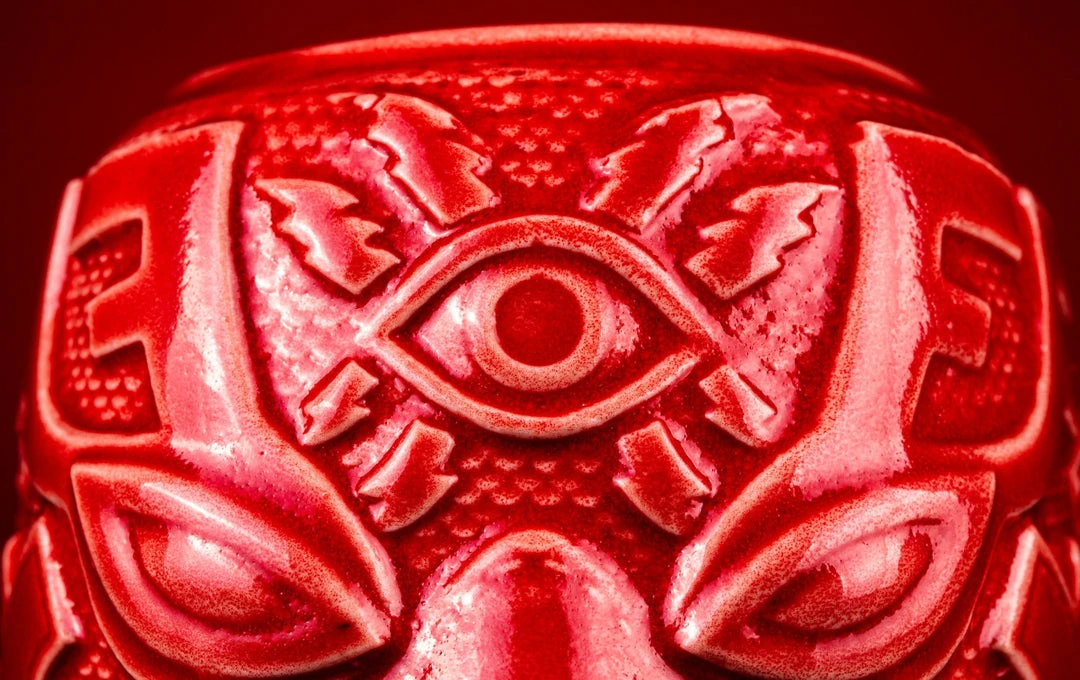 Mike Bonanno El Ojo Fantastico Tiki Mug – Furia Roja Variant Mike Bonanno El Ojo Fantastico Tiki Mug – Furia Roja Variant