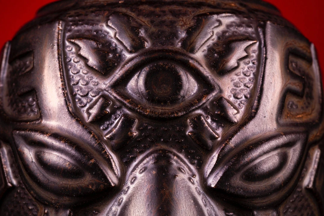 Mike Bonanno Tikis El Ojo Fantastico Tiki Mug - Reclusa Parda Variant Mike Bonanno Tikis El Ojo Fantastico Tiki Mug - Reclusa Parda Variant