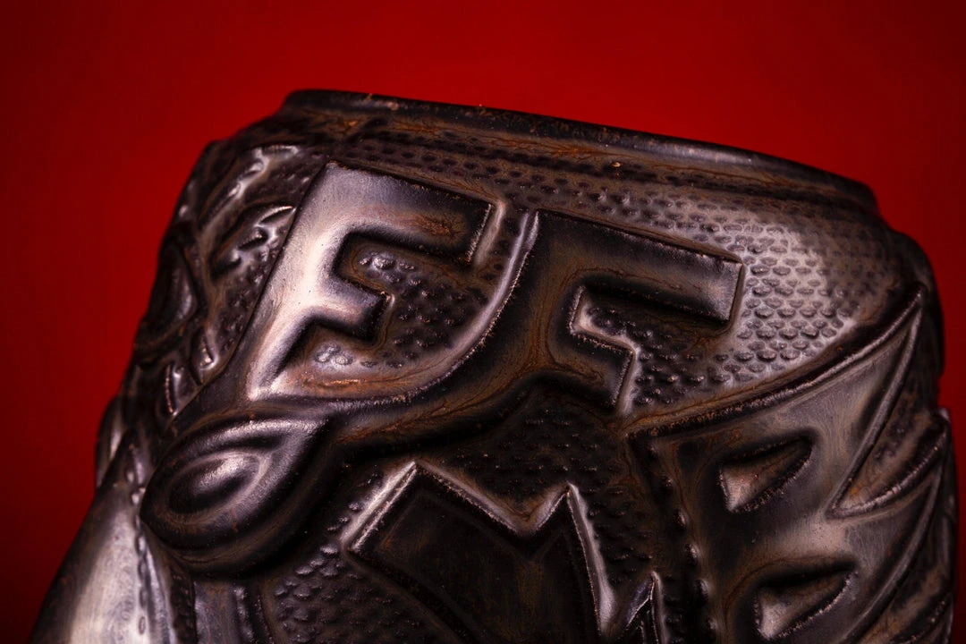 Mike Bonanno Tikis El Ojo Fantastico Tiki Mug - Reclusa Parda Variant Mike Bonanno Tikis El Ojo Fantastico Tiki Mug - Reclusa Parda Variant