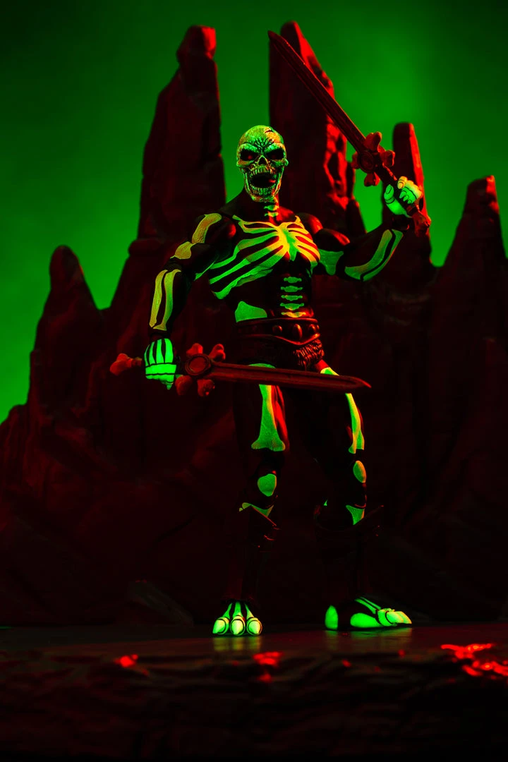 Mondo Toys Scareglow 1/6 Scale Figure Exclusive 6 Mondo Toys Scareglow 1/6 Scale Figure Exclusive