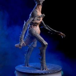 Mondo Colossal Giant Monster Maquette