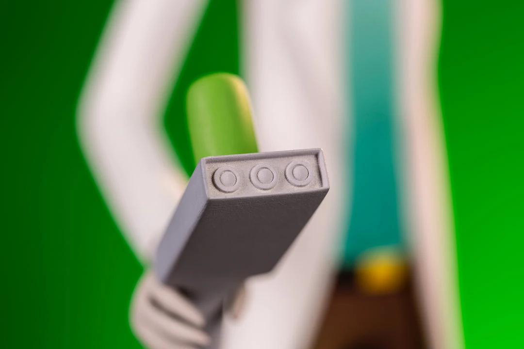 Mondo Toys Rick & Morty Exclusive Deluxe Figure Set Mondo Toys Rick & Morty Exclusive Deluxe Figure Set