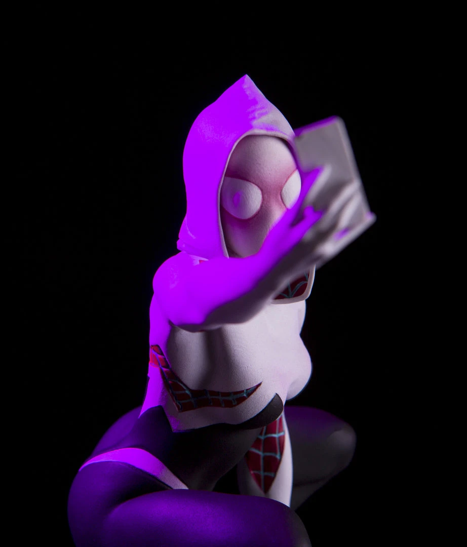 Mondo Spider-Man – Spider-Gwen Statue Exclusive Toys 29 Mondo Spider-Man – Spider-Gwen Statue Exclusive Toys