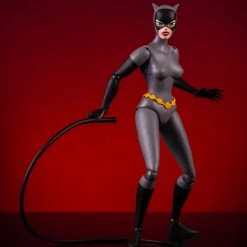 Batman: The Animated Series - Catwoman 1/6 Scale Figure - Mondo Exclusive Toys