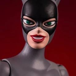 Batman: The Animated Series - Catwoman 1/6 Scale Figure - Mondo Exclusive Toys