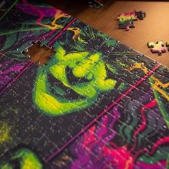 Matt Taylor Thor: Ragnarok 1000-Piece Puzzle Marvel 14 Matt Taylor Thor: Ragnarok 1000-Piece Puzzle Marvel